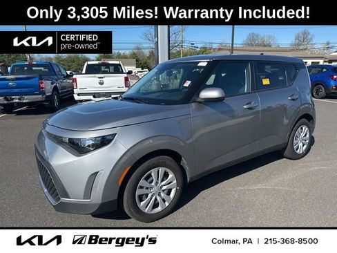 Used 2025 Kia Soul LX image 1