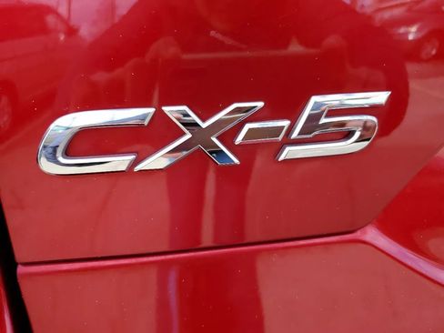 Used 2018 MAZDA CX-5 Touring w/ Preferred Equipment Package image 9