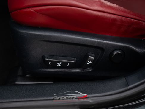 Used 2018 Lexus IS 300 F Sport w/ F Sport Package image 37