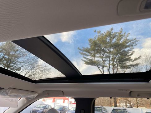 New 2025 Mitsubishi Outlander SEL S-AWC 4WD image 8