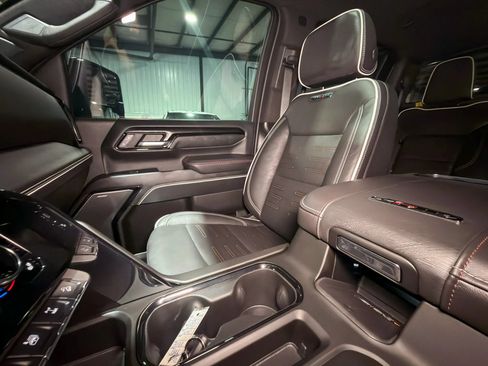 Used 2026 GMC Sierra 2500 AT4X AWD/4WD image 27