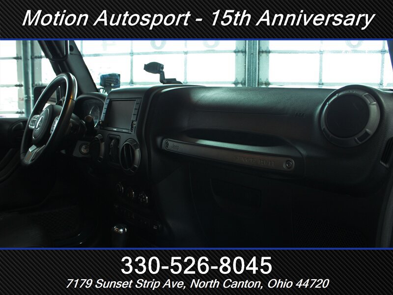 Used 2017 Jeep Wrangler Unlimited Sport AWD/4WD image 28