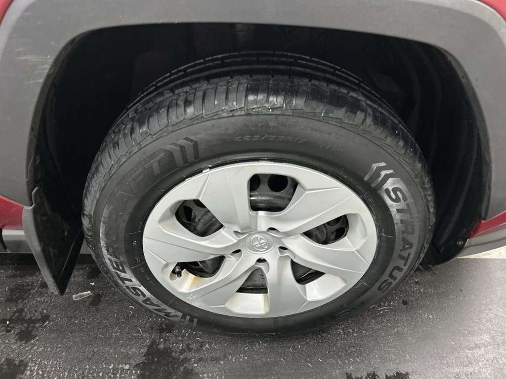 Used 2019 Toyota RAV4 LE w/ All Weather Liner Package AWD/4WD image 8