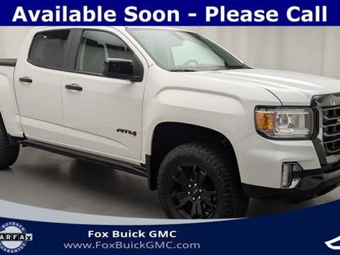 Certified 2022 GMC Canyon AT4 AWD/4WD image 3