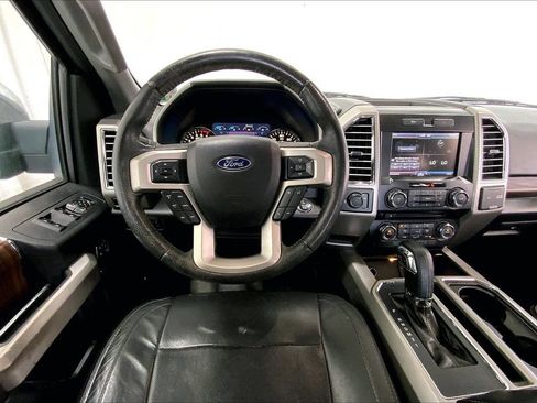 Used 2015 Ford F150 Lariat RWD image 14