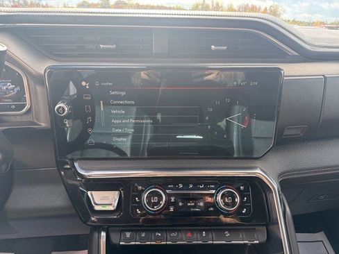 Certified 2024 GMC Sierra 3500 Denali w/ Denali Reserve Package image 22