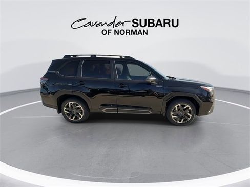 New 2025 Subaru Forester Limited image 5