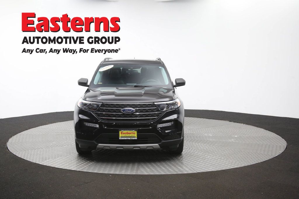 Used 2022 Ford Explorer XLT w/ Equipment Group 202A AWD/4WD image 49