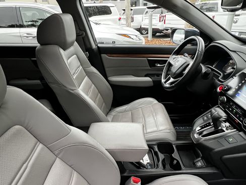 Used 2017 Honda CR-V Touring image 47