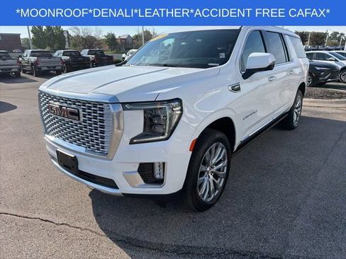 Used 2024 GMC Yukon XL Denali AWD/4WD image 6