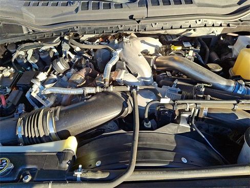 Used 2022 Ford F450 Limited w/ FX4 Off-Road Package image 28