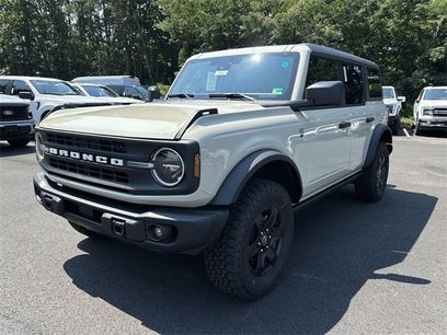 New 2025 Ford Bronco Big Bend w/ Black Diamond Package