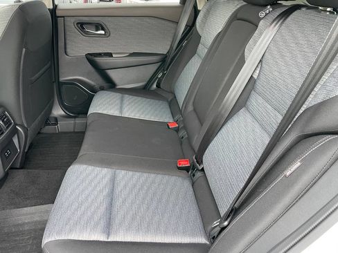 Certified 2023 Nissan Rogue SV AWD/4WD image 8
