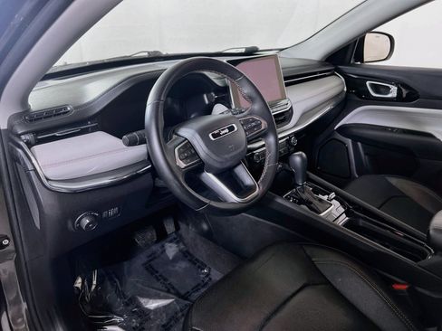 Used 2022 Jeep Compass Limited w/ Elite Group AWD/4WD image 9