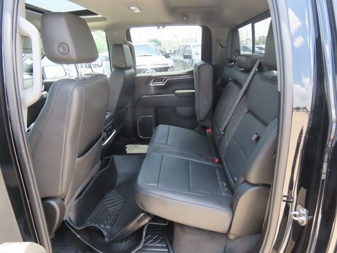 Used 2022 Chevrolet Silverado 1500 LTZ AWD/4WD image 20