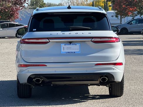 Used 2025 Lincoln Corsair Grand Touring w/ Equipment Group 301A image 5