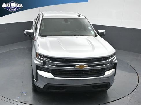 Used 2020 Chevrolet Silverado 1500 LT w/ Texas Edition AWD/4WD image 10