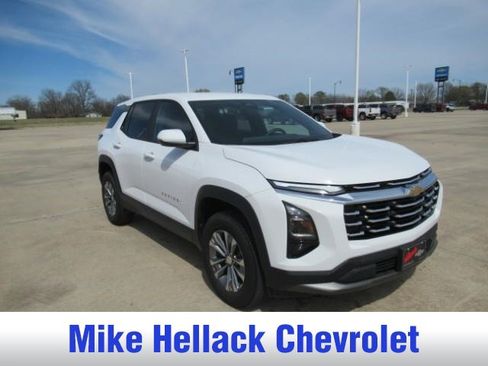 Used 2025 Chevrolet Equinox LT image 1