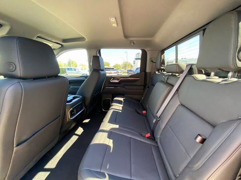 New 2026 GMC Sierra 1500 Elevation w/ Elevation Premium Package image 5