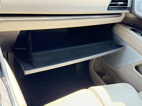 Used 2022 Lincoln Navigator Reserve RWD image 28