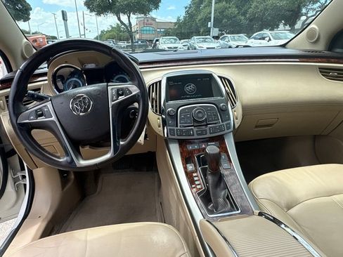 Used 2013 Buick LaCrosse Leather w/ Entertainment Package FWD image 18
