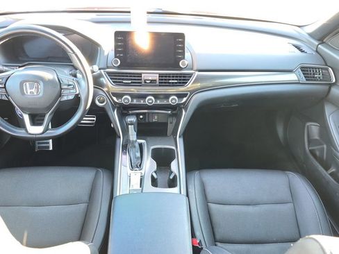 Used 2019 Honda Accord Sport image 14