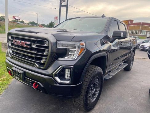Used 2020 GMC Sierra 1500 AT4 w/ Off-Road Performance Package AWD/4WD image 4