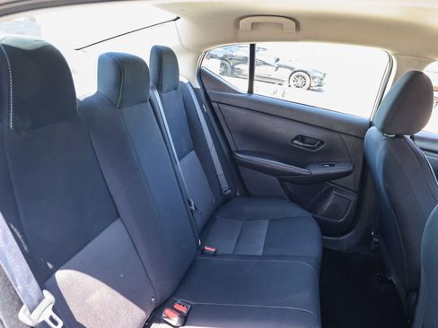 Used 2024 Nissan Sentra SV FWD image 16