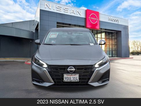 Certified 2023 Nissan Altima 2.5 SV image 5