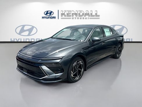 New 2026 Hyundai Sonata SEL FWD image 3