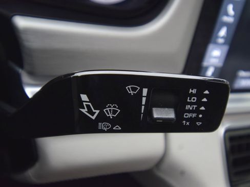 Used 2017 Porsche Panamera Turbo image 40