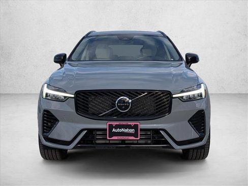 New 2026 Volvo XC60 T8 Ultra w/ Protection Package Premier image 6