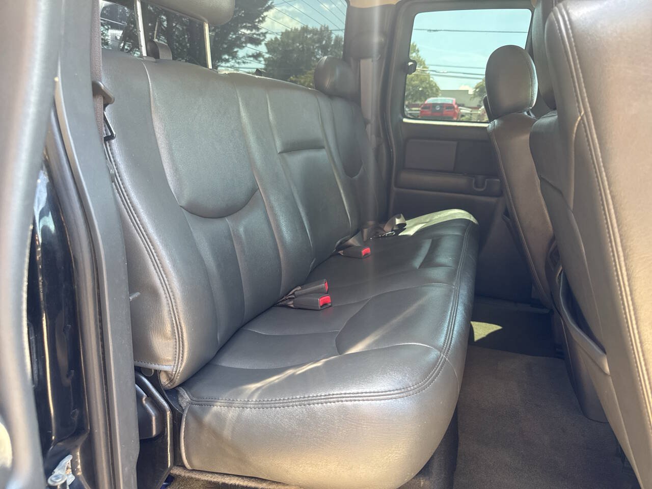 Used 2003 GMC Sierra 2500 SLT w/ SLT Preferred Equipment Group AWD/4WD image 12