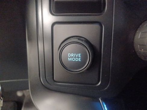 Used 2024 Ford F150 STX RWD image 28