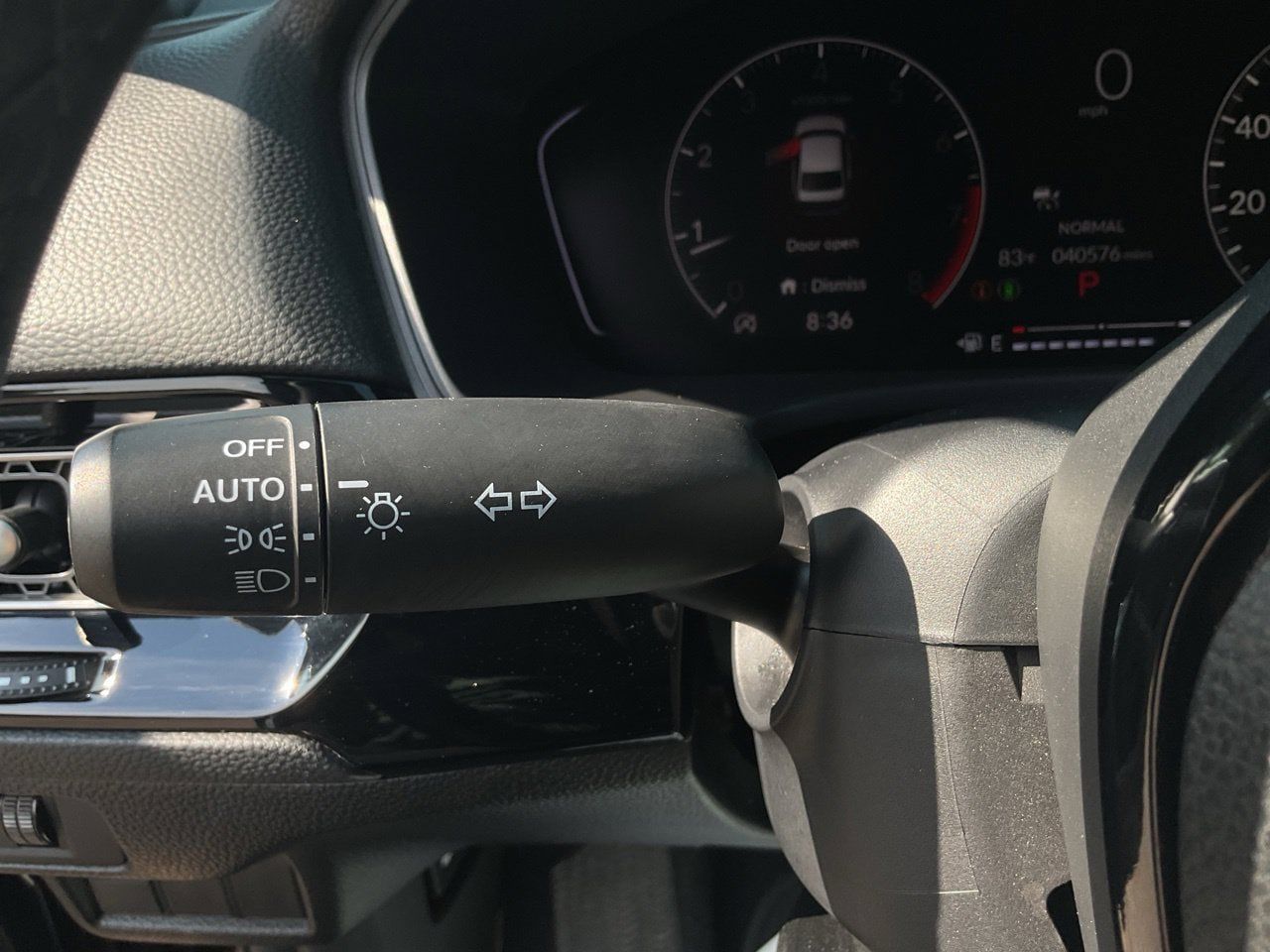 Used 2025 Honda Civic Sport image 33