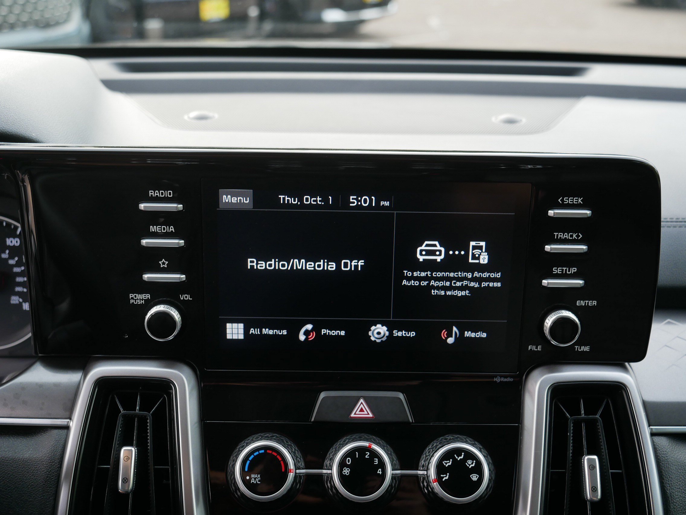 Certified 2023 Kia Sorento LX AWD/4WD image 22