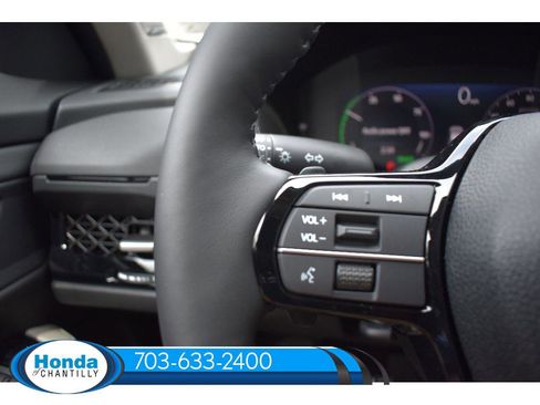 New 2026 Honda Accord Hybrid Touring image 12