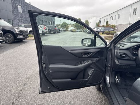 Certified 2025 Subaru Outback image 22