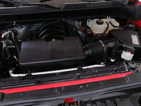 Used 2020 Chevrolet Silverado 1500 Custom Trail Boss w/ Custom Convenience Package image 29