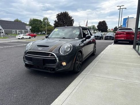 Used 2019 MINI Cooper S w/ Signature Upholstery Package FWD image 7