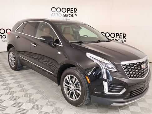 Used 2021 Cadillac XT5 Premium Luxury FWD image 1
