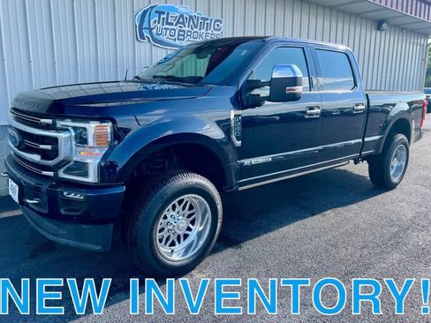 Used 2022 Ford F250 Platinum w/ FX4 Off-Road Package AWD/4WD image 1