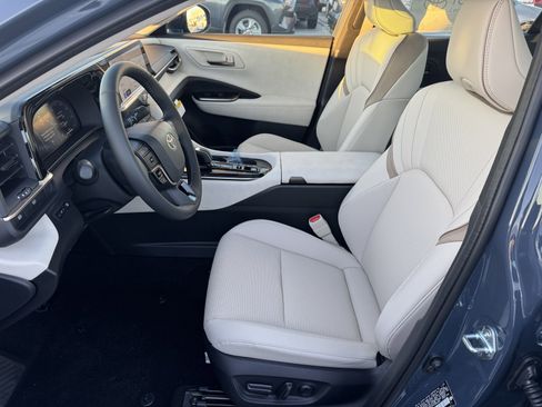 New 2026 Toyota Crown Limited image 2