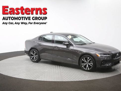 Used 2024 Volvo S60 B5 Core AWD/4WD image 51