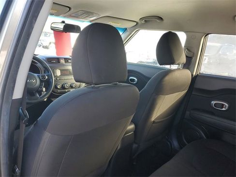 Used 2014 Kia Soul image 9