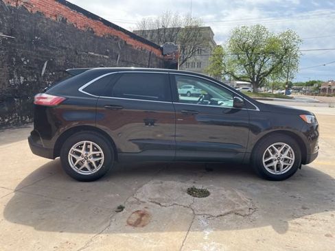 Used 2022 Ford Edge SEL w/ Convenience Package AWD/4WD image 6