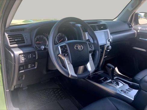 Used 2022 Toyota 4Runner TRD Sport w/ Technology Package RWD image 18
