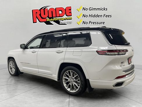 Used 2023 Jeep Grand Cherokee L Summit w/ Luxury Tech Group V AWD/4WD image 3