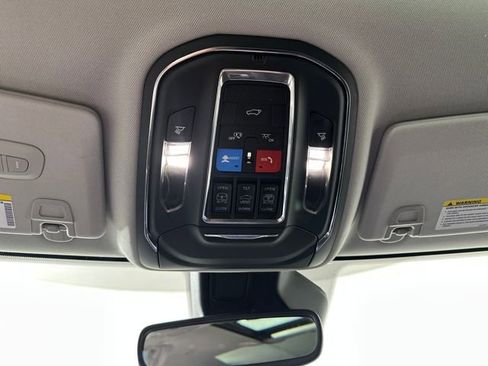 Used 2023 Jeep Grand Cherokee 4WD 4xe image 24