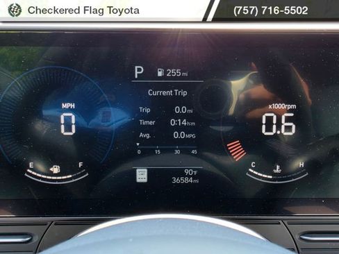 Used 2024 Hyundai Kona SEL image 11